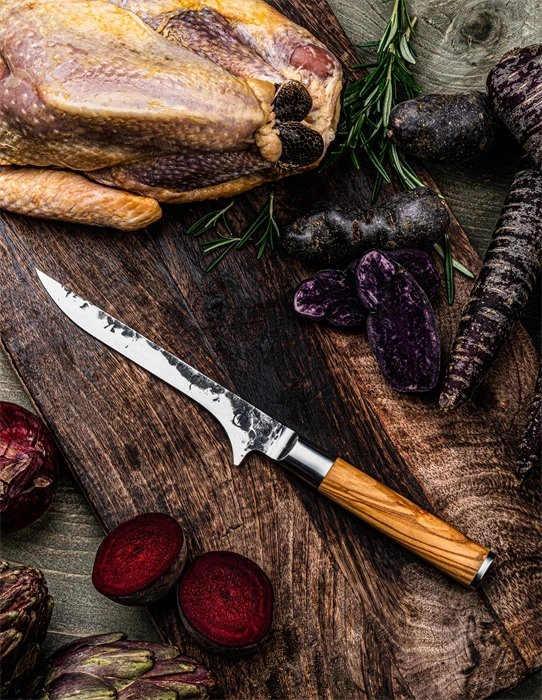 Forged Olive Uitbeenmes 16cm Forged Olive Uitbeenmes 16cm -Keukengrill forged olive uitbeenmes 16cm 1