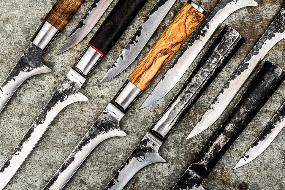 Forged VG10 Uitbeenmes Forged VG10 Uitbeenmes -Keukengrill forged vg10 uitbeenmes 1