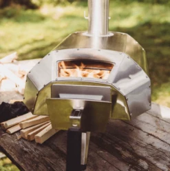 Ooni Eiken Stammetjes 8kg -Keukengrill ooni eiken stammetjes 8kg 2