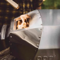 Ooni Eiken Stammetjes 8kg -Keukengrill ooni eiken stammetjes 8kg 3