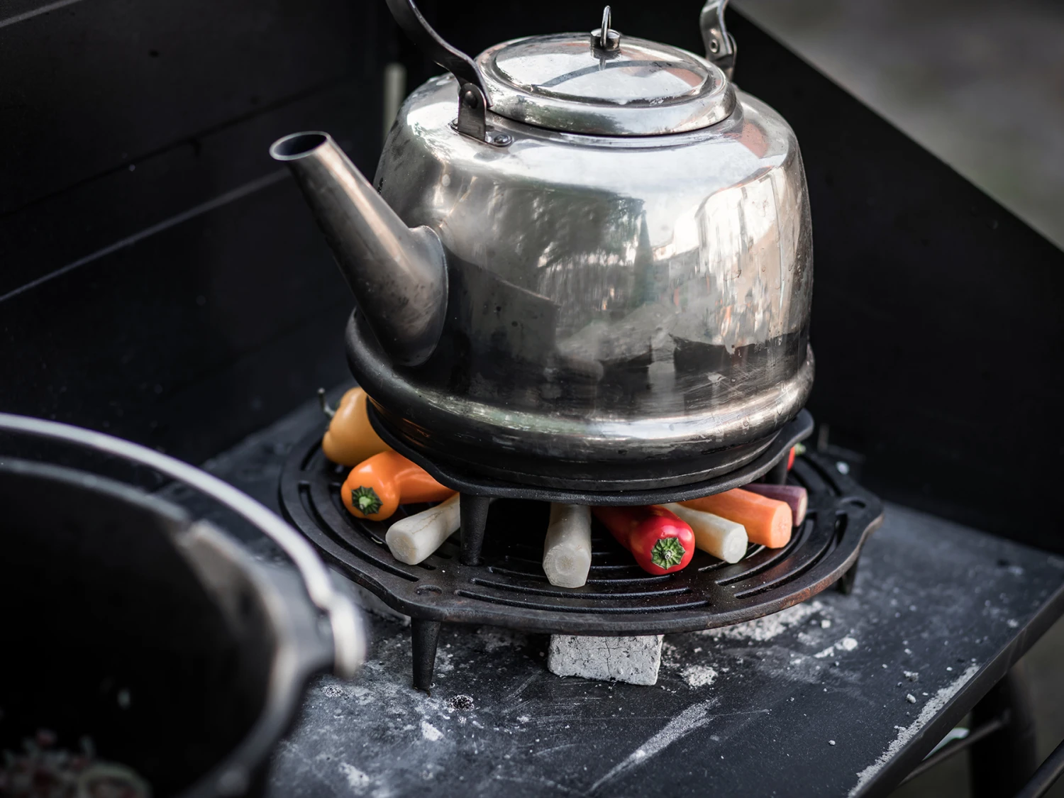 Petromax Gietijzeren Onderzetter Met Pootjes Petromax Gietijzeren Onderzetter Met Pootjes -Keukengrill petromax gietijzeren onderzetter met pootjes 2