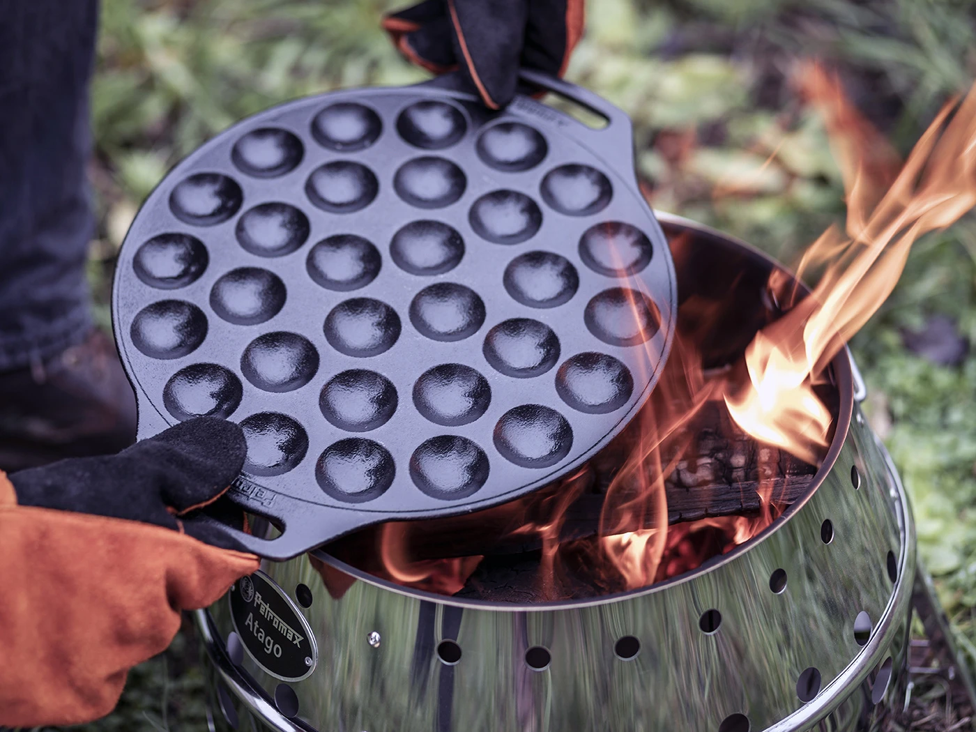 Petromax Gietijzeren Poffertjes Pan Petromax Gietijzeren Poffertjes Pan -Keukengrill petromax gietijzeren poffertjes pan 2